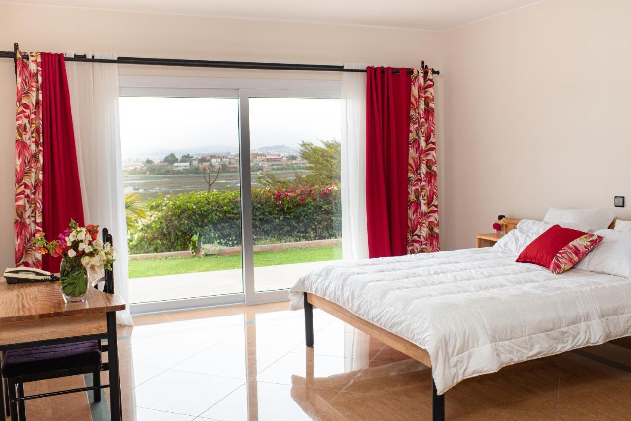 Somptua Garden Apartment Ivato  ภายนอก รูปภาพ