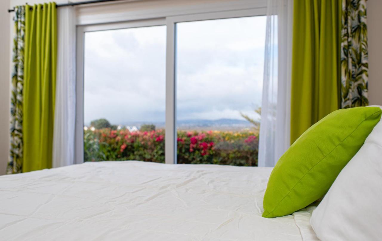 Somptua Garden Apartment Ivato  ภายนอก รูปภาพ